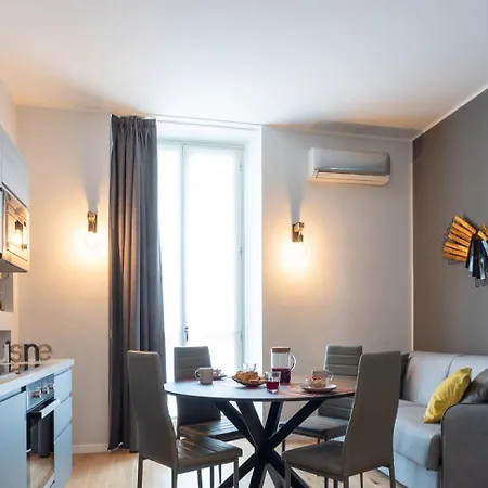 Apartment Casa Del Monumento Del Re By Wonderful Italy